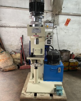 浙江鉚接機廠家進行選擇時應該注意哪些問題?