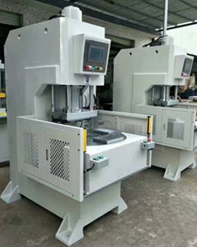 怎么選到合適的伺服壓裝鉚接機(jī)?需求需明確!