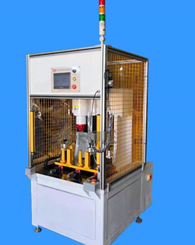 鉚接機定制時需要注意哪些？這幾個方面需留意！