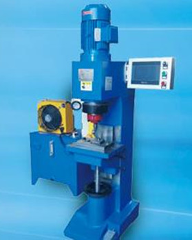 汽車(chē)行業(yè)如何運(yùn)用鉚接機(jī)提高組件質(zhì)量和生產(chǎn)效率?